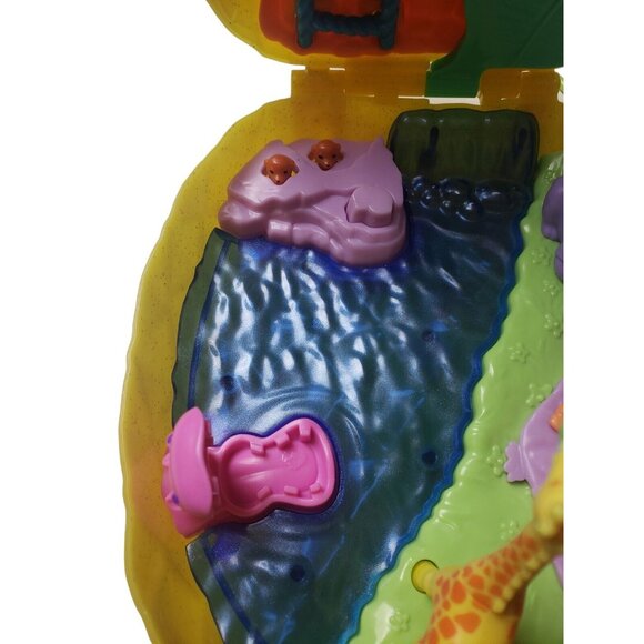 Polly Pocket Mattel Tropicool Pineapple Wearable Purse Toy 2019 NO FIGURES - Picture 7 of 15